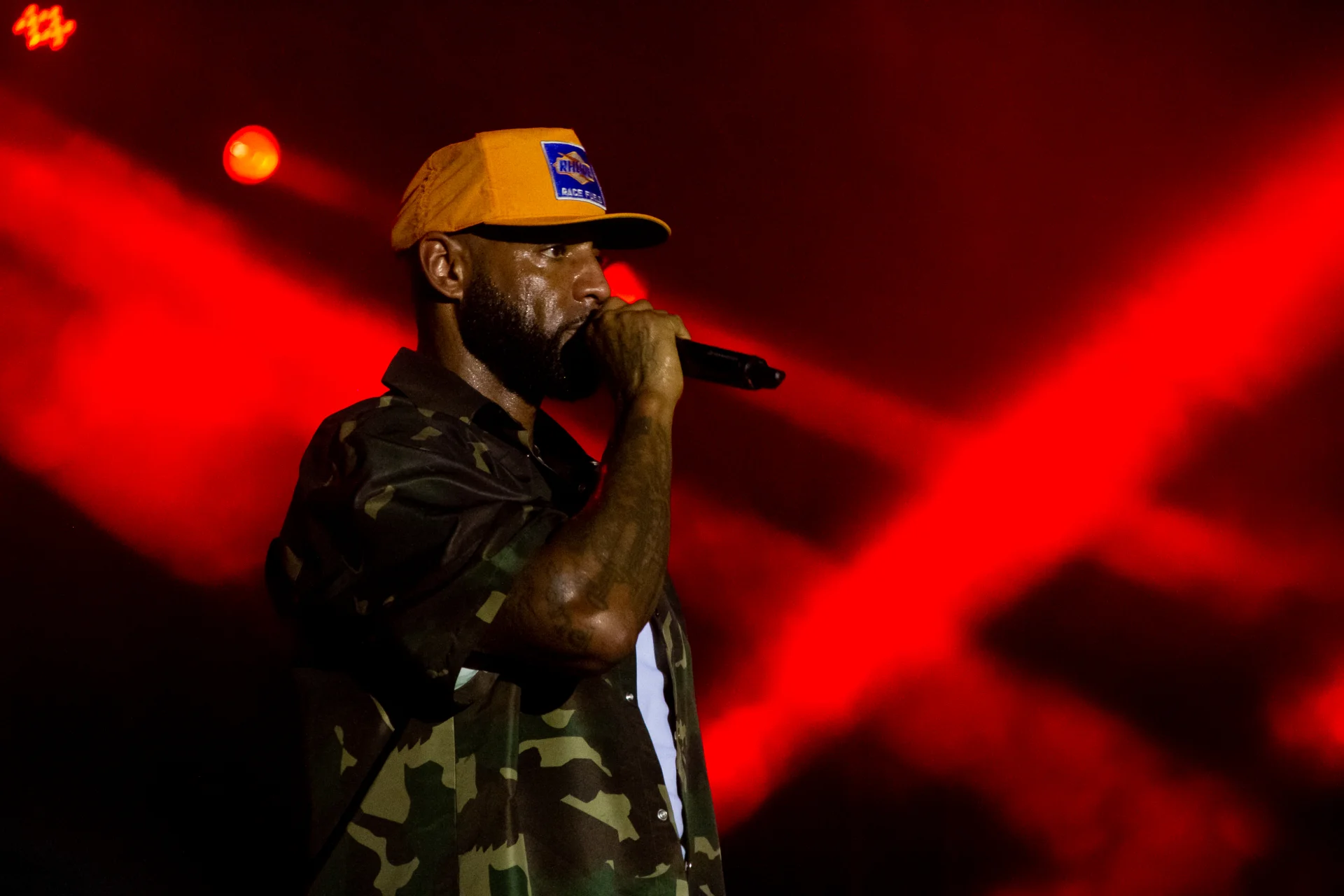 Booba sur scène au FEMUA à Abidjan en 2023