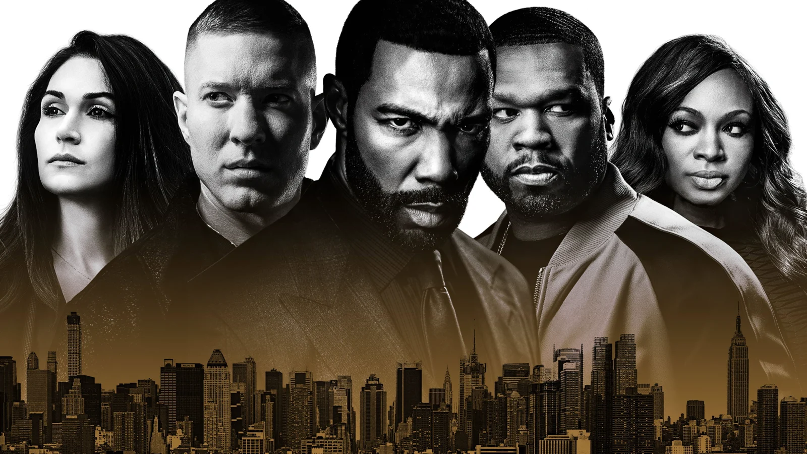 Visuel officiel en noir et blanc de la série « Power » : Omari Hardwick et 50 Cent au centre, entourés de Joseph Sikora, Lela Loren et Naturi Naughton, au-dessus des gratte-ciel de New York teintés d’or.