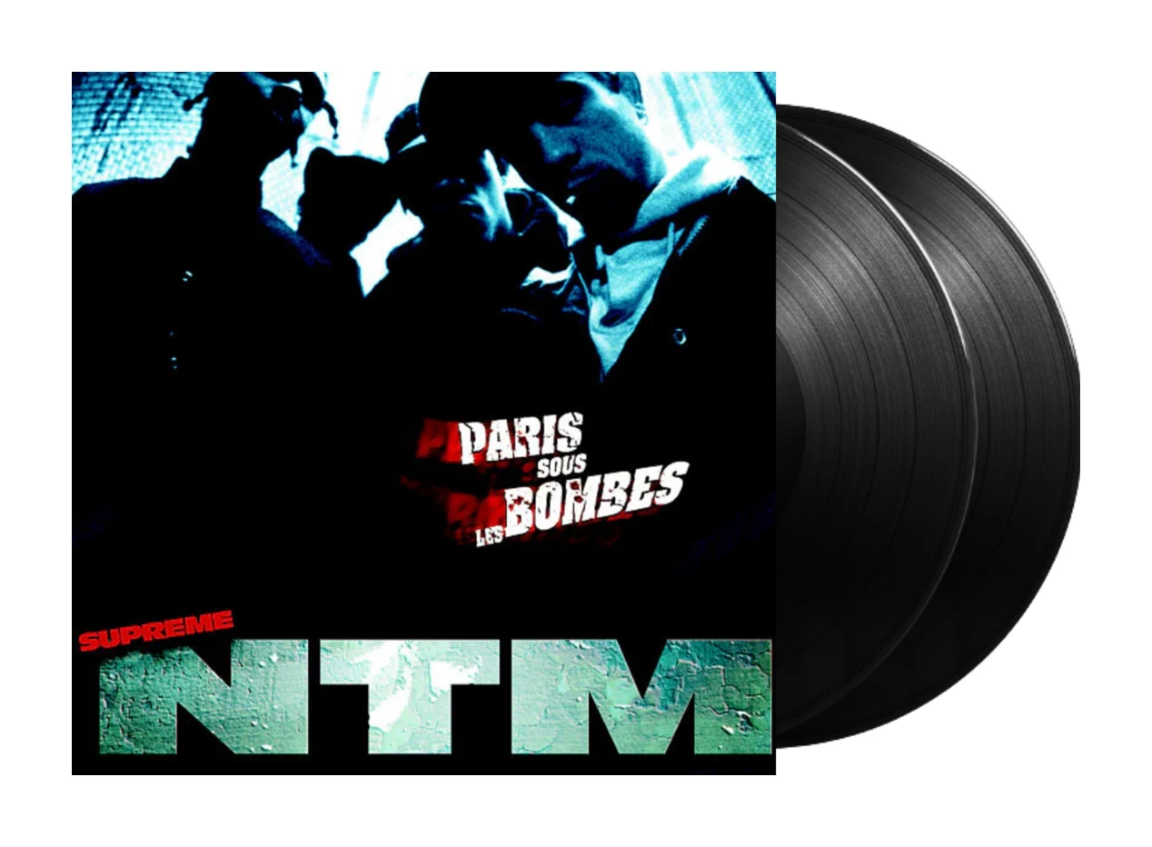 La pochette de « Paris sous les bombes » de Suprême NTM et ses deux disques vinyles noirs.