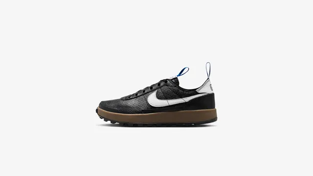 Photo officielle de la NikeCraft General Purpose Shoe « Demerits ».